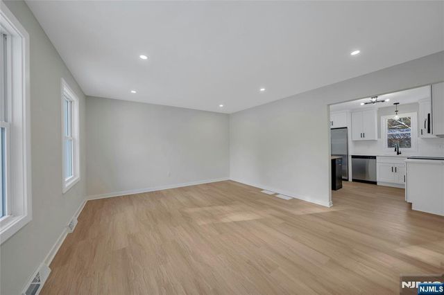 116 Sunset Boulevard, Newton, NJ 07860