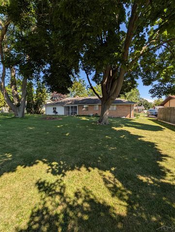 3323 Peale Drive, Saginaw, MI 48602