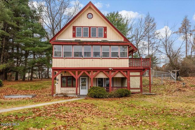 293 Fort Edward Road, South Glens Falls, NY 12803