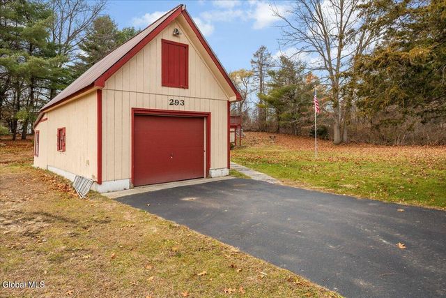 293 Fort Edward Road, South Glens Falls, NY 12803