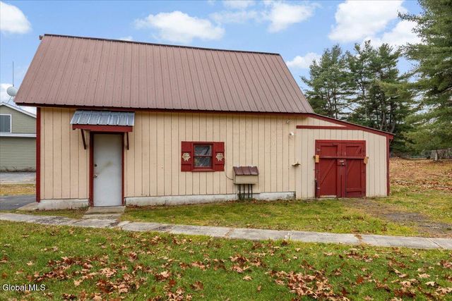 293 Fort Edward Road, South Glens Falls, NY 12803