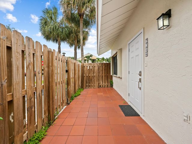3344 NW 103rd Avenue, Sunrise, FL 33351