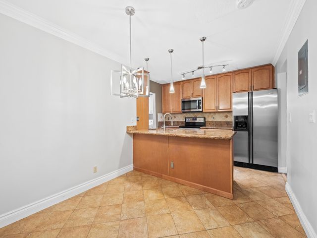 3344 NW 103rd Avenue, Sunrise, FL 33351