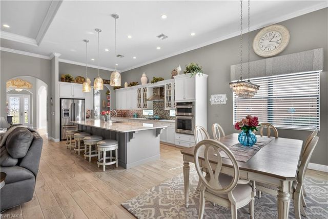 23268 Sanabria LOOP, Bonita Springs, FL 34135