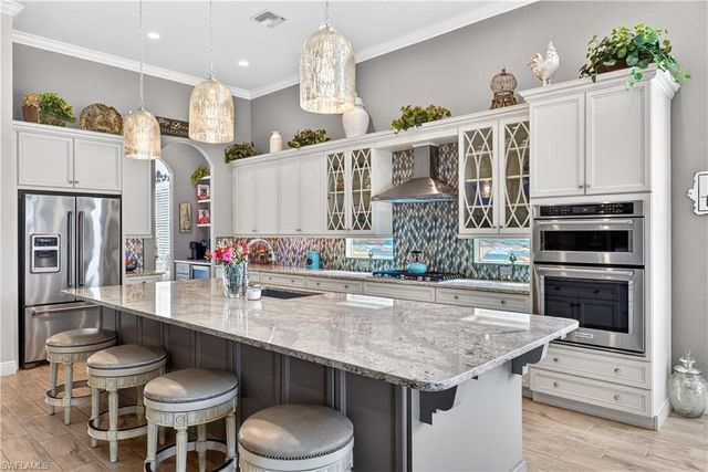 23268 Sanabria LOOP, Bonita Springs, FL 34135