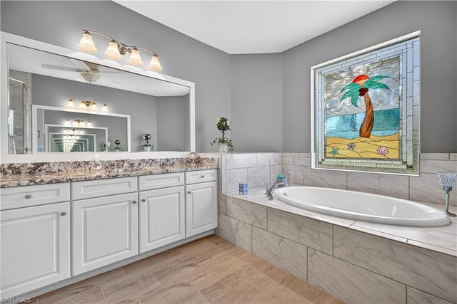 23268 Sanabria LOOP, Bonita Springs, FL 34135