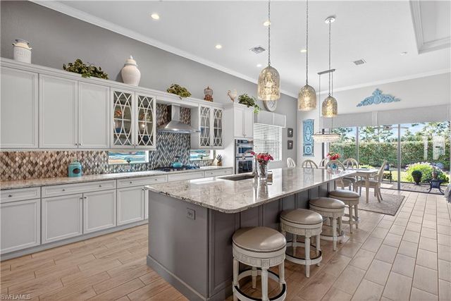 23268 Sanabria LOOP, Bonita Springs, FL 34135