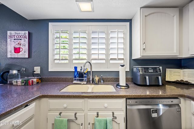 1743 LEISURE WORLD --, Mesa, AZ 85206