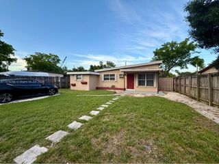 824 NW 4th Ave 824, Fort Lauderdale, FL 33311