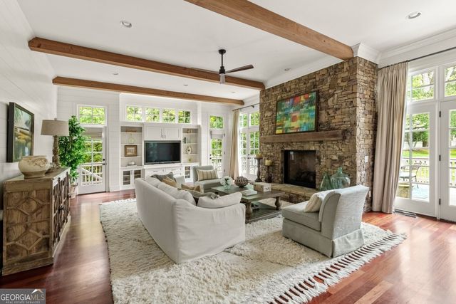 3146 Peachtree Drive NE, Atlanta, GA 30305