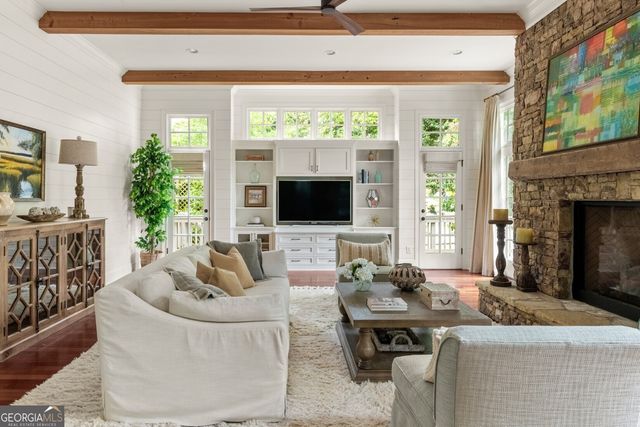 3146 Peachtree Drive NE, Atlanta, GA 30305