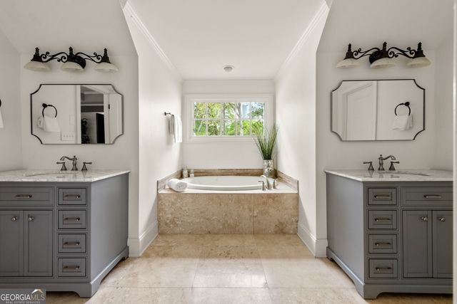 3146 Peachtree Drive NE, Atlanta, GA 30305