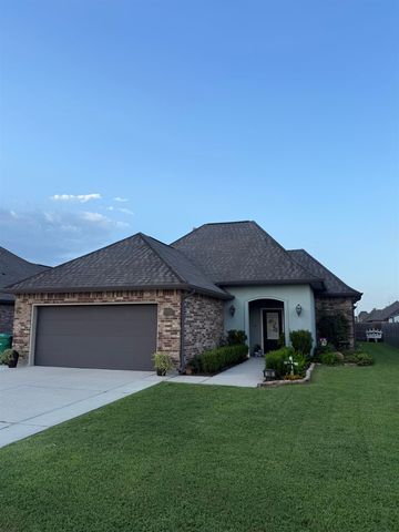 149 Magnolia Bluff Ct, Gray, LA 70359