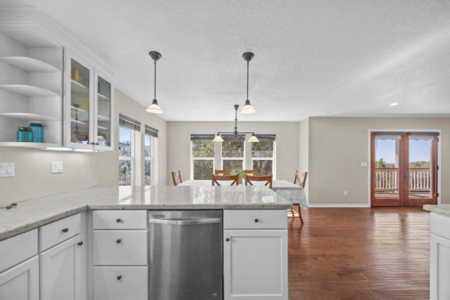 18450 Sugar Loaf Rd, Jackson, CA 95642