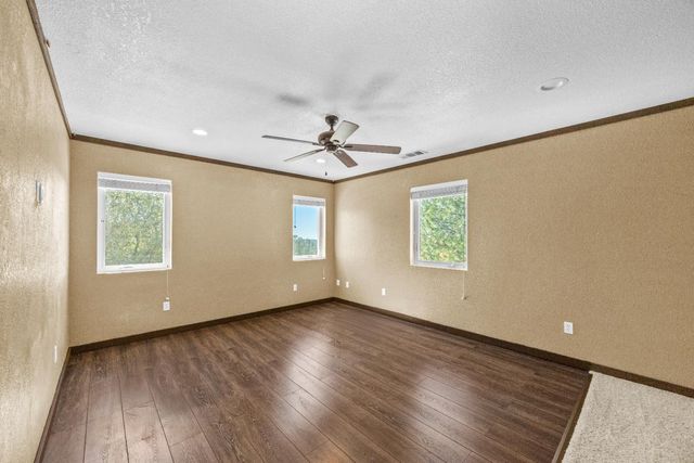 18450 Sugar Loaf Rd, Jackson, CA 95642