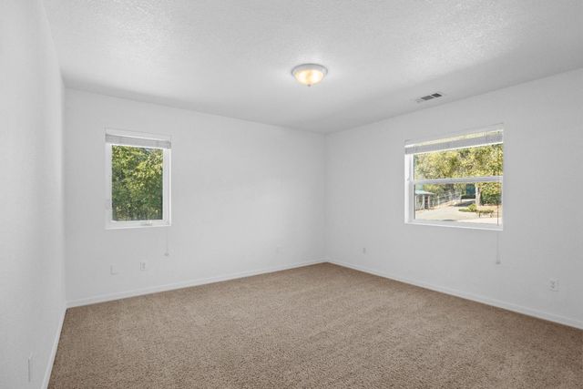 18450 Sugar Loaf Rd, Jackson, CA 95642