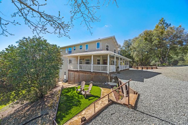 18450 Sugar Loaf Rd, Jackson, CA 95642