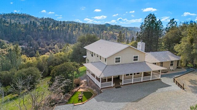 18450 Sugar Loaf Rd, Jackson, CA 95642