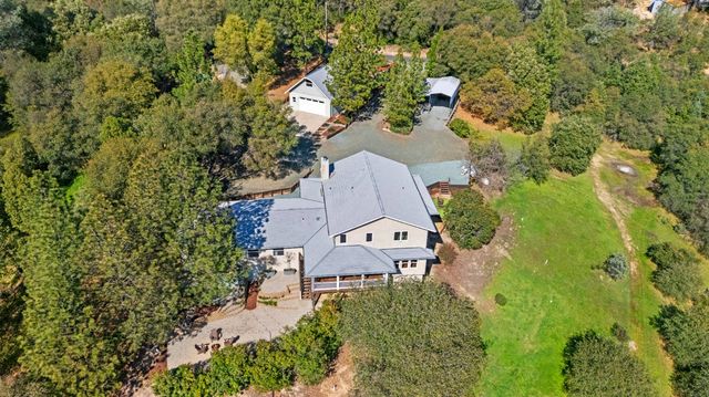 18450 Sugar Loaf Rd, Jackson, CA 95642