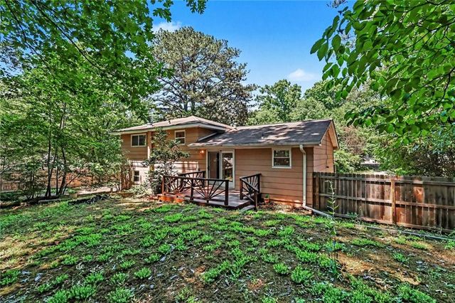 1136 Creekdale Drive, Clarkston, GA 30021