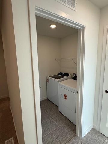 21913 Sawyer Lane, Rogers, MN 55374