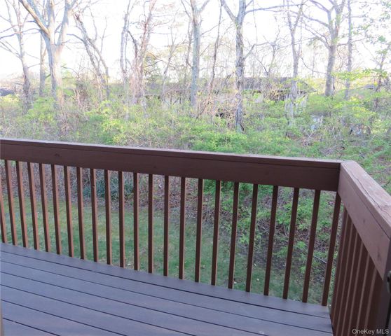 129 Bailey Court 129, Middle Island, NY 11953