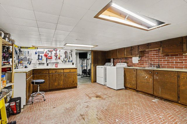 24234 Oak Lane, Antwerp Twp, MI 49071