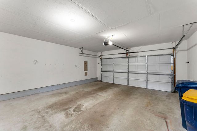 1656 Oakbrooke Way, Eagan, MN 55122