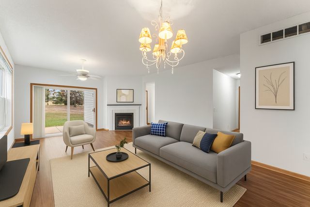 1656 Oakbrooke Way, Eagan, MN 55122