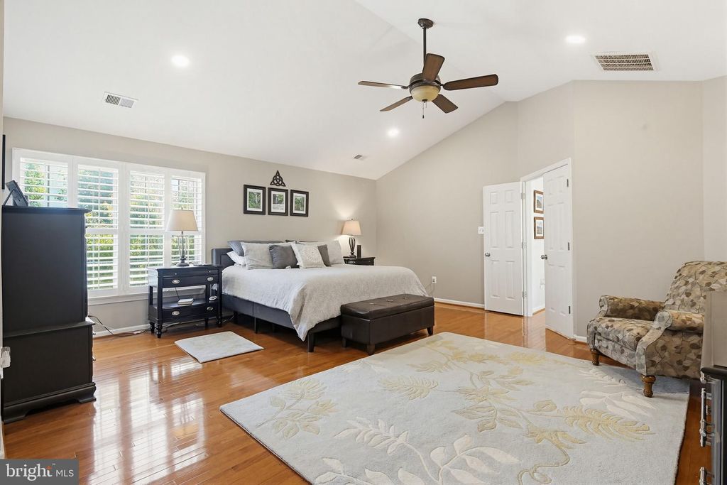 Image 22 of property listing at 3905 ABERDEEN WAY, Frederick, MD 21704