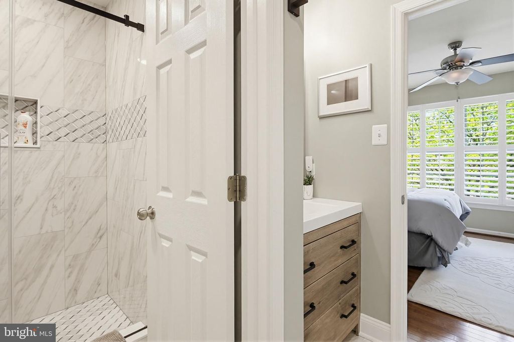 Image 33 of property listing at 3905 ABERDEEN WAY, Frederick, MD 21704