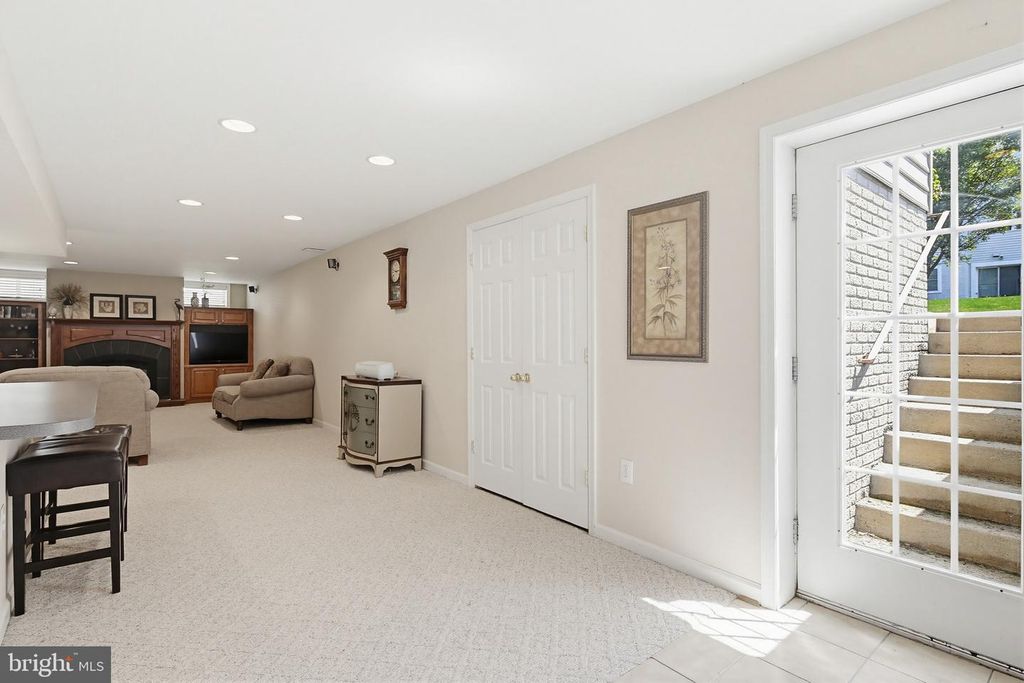 Image 42 of property listing at 3905 ABERDEEN WAY, Frederick, MD 21704