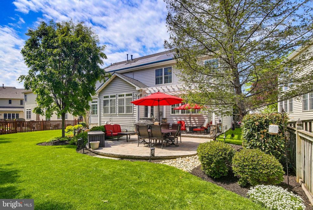 Image 5 of property listing at 3905 ABERDEEN WAY, Frederick, MD 21704