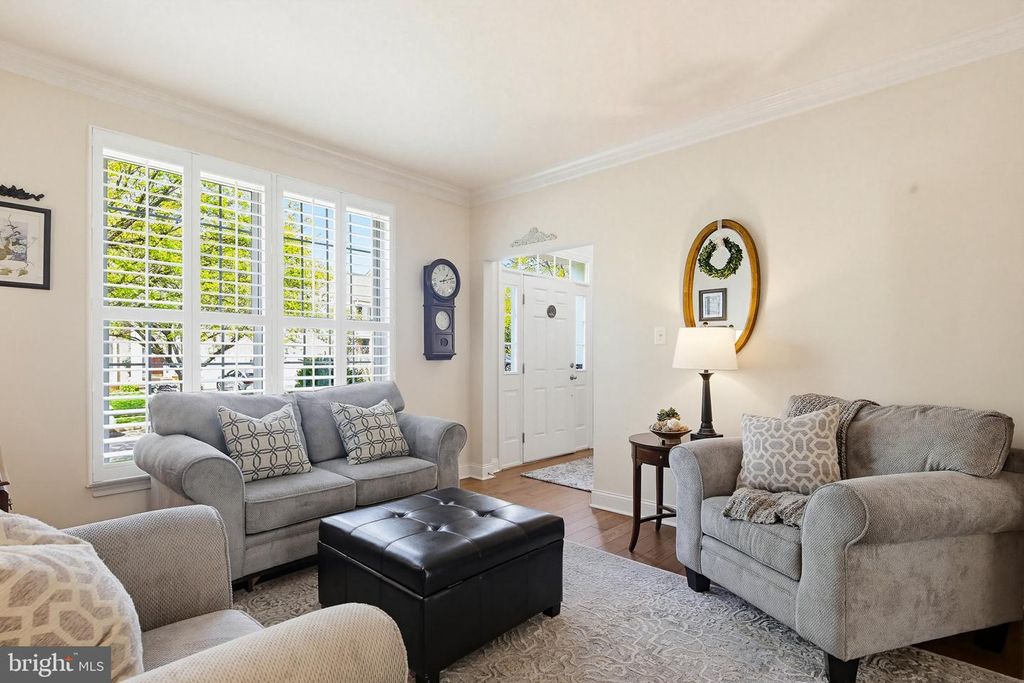 Image 9 of property listing at 3905 ABERDEEN WAY, Frederick, MD 21704