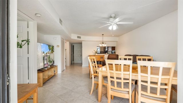 409 Republic Court 409, Deerfield Beach, FL 33442