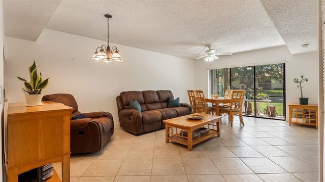 409 Republic Court 409, Deerfield Beach, FL 33442