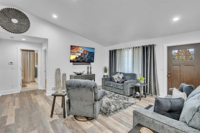 12409 N Elms Road, Clio, MI 48420