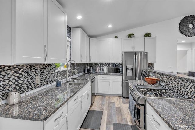 12409 N Elms Road, Clio, MI 48420