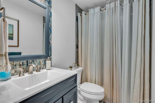 12409 N Elms Road, Clio, MI 48420