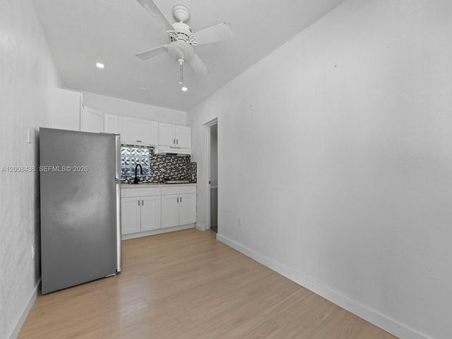 252 E 36th St A, Hialeah, FL 33013