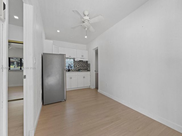 252 E 36th St A, Hialeah, FL 33013