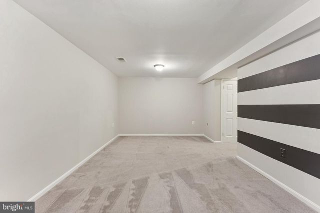 12098 WINONA DR, Woodbridge, VA 22192