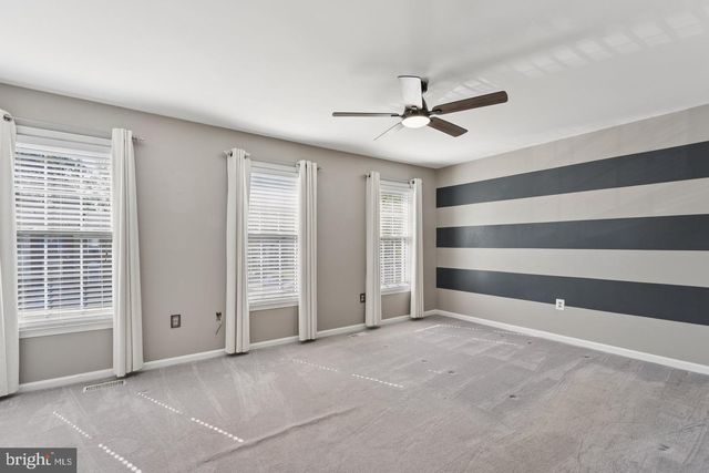 12098 WINONA DR, Woodbridge, VA 22192