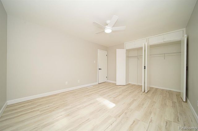 19041 Bungalow Drive, Lathrup Village, MI 48076