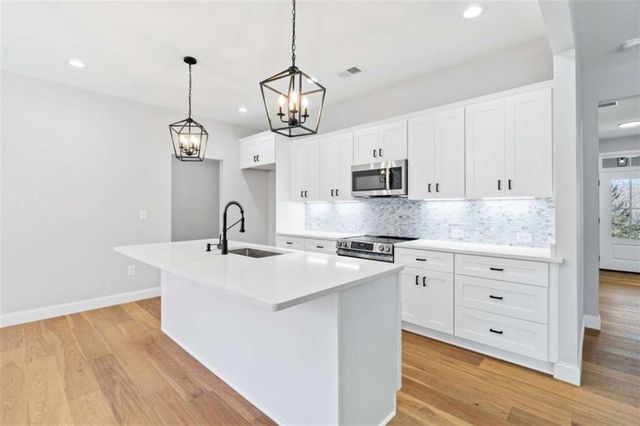 6144 Cardinal Drive, Gainesville, GA 30506