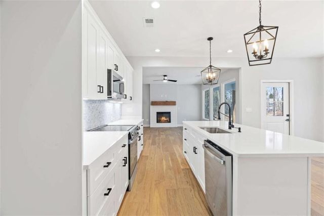 6144 Cardinal Drive, Gainesville, GA 30506