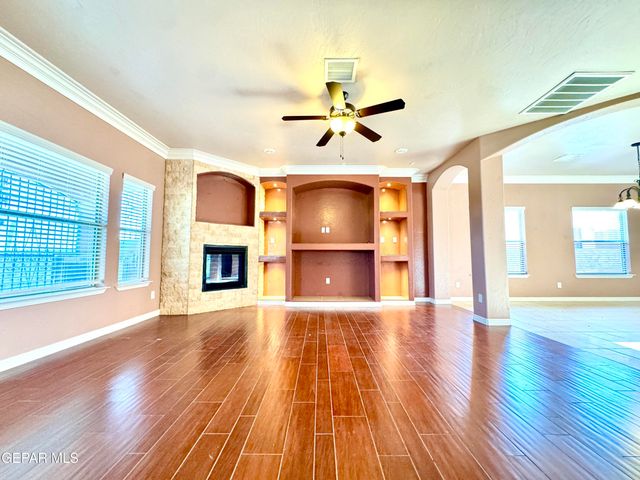 5429 PEDRO LUCERO Drive, El Paso, TX 79934