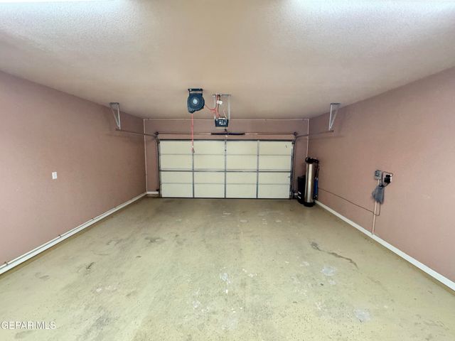 5429 PEDRO LUCERO Drive, El Paso, TX 79934