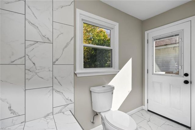 913 Long Ridge RD, Chesapeake, VA 23322