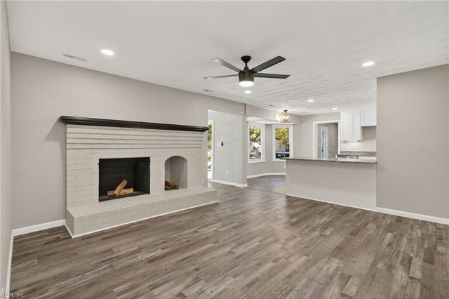 913 Long Ridge RD, Chesapeake, VA 23322